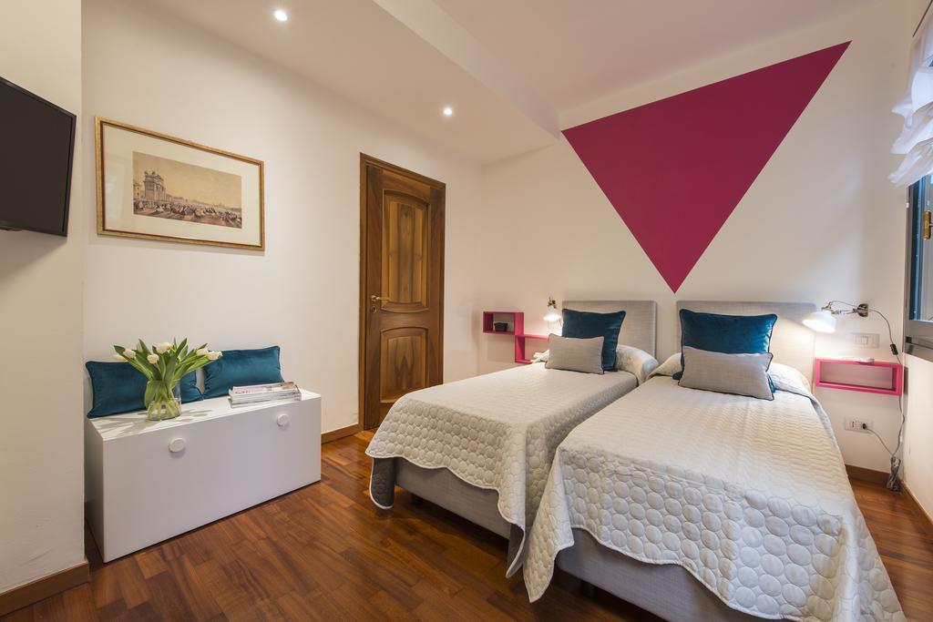 Suite Home Milano Fiera ภายนอก รูปภาพ